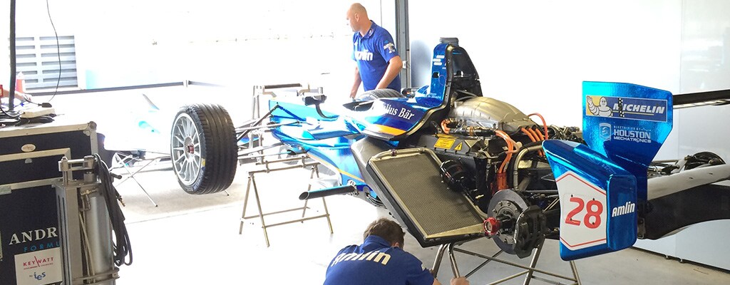 Which tools are used by the Andretti Formula E Team?