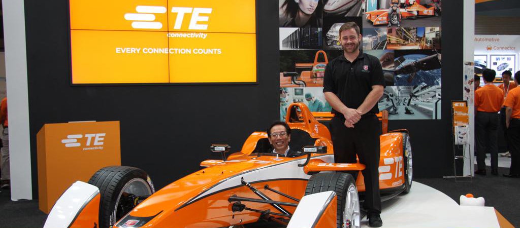 Yasuyuki Ueno (TE VP and GM Automotive Japan) and Brandon Kuck (Andretti Formula E Mechanic) at CEATEC Japan.