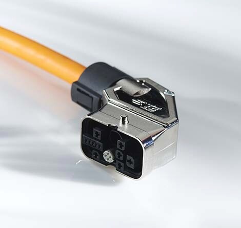 Motorman hybrid connector