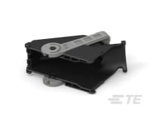 完璧主義 AMP : 2303827-1 自動車用コネクタ TE | キャップおよびカバー その他