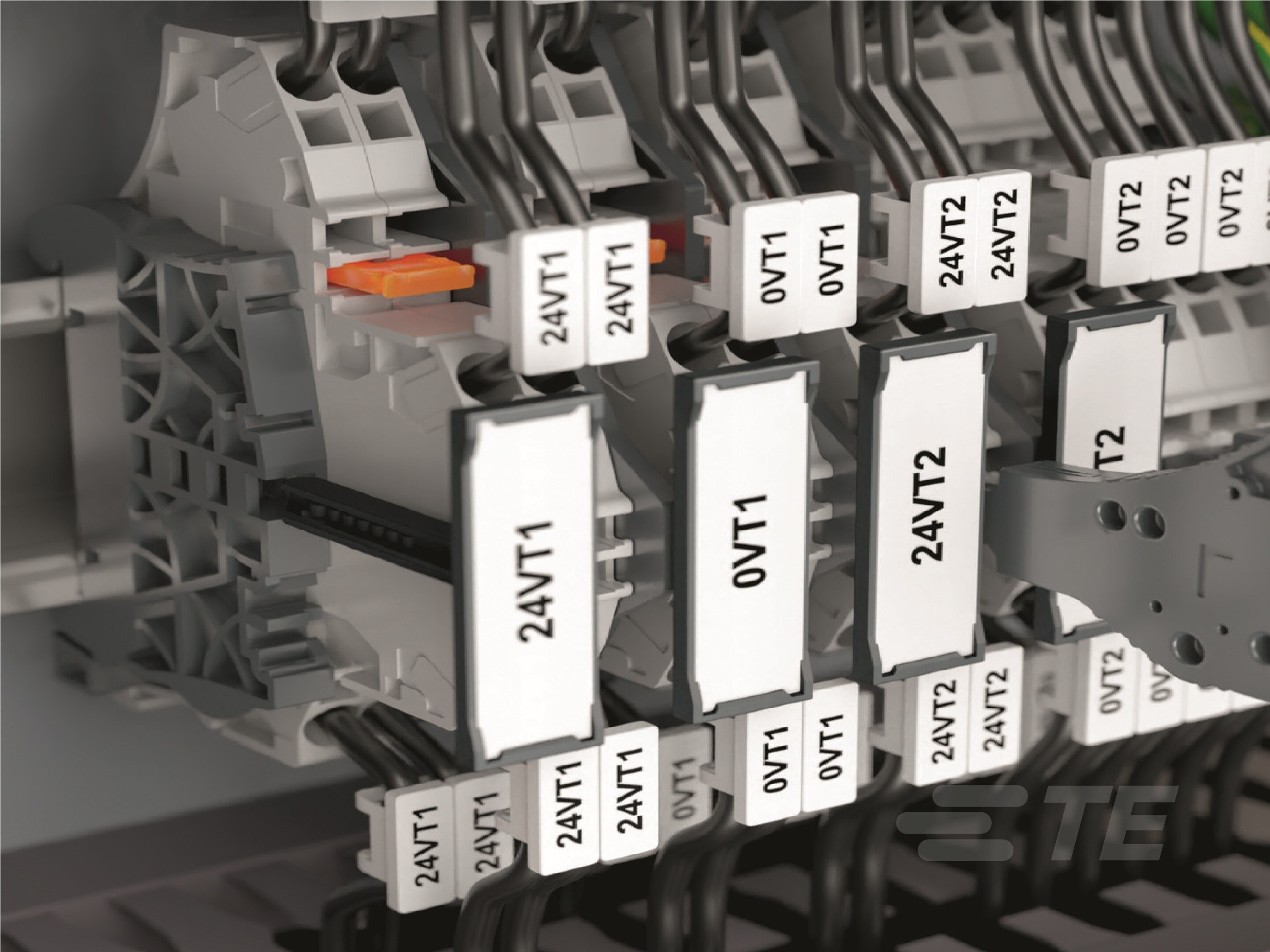 MCLH-R1-1SNK900631R0000