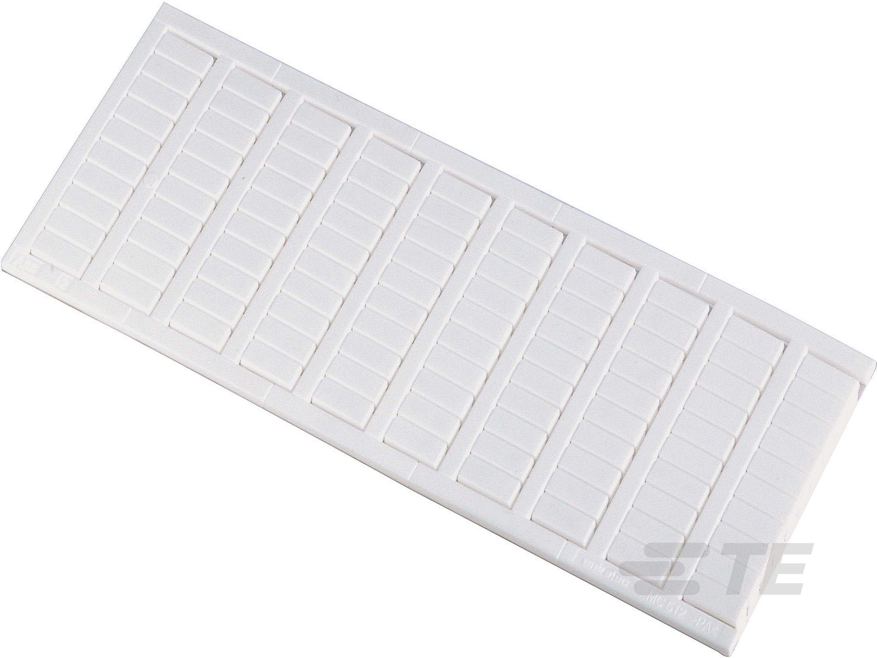 MC612PA P (x100) Horizontal-1SNK156161R0000