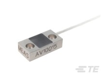 MODEL 3700 Plug & Play Accelerometers 1