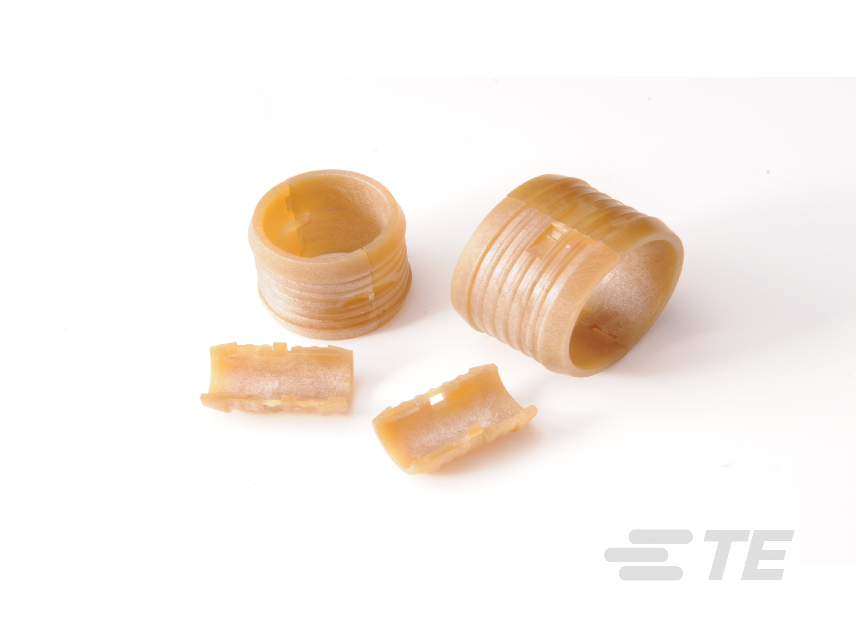 M85049/93-10 : Split Banding Ring Connector Strain Relief