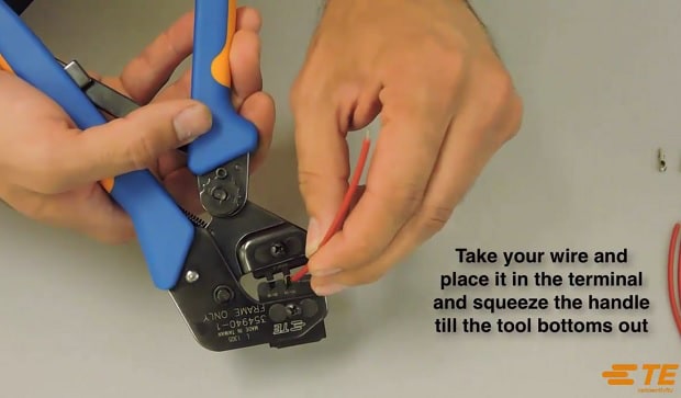 Vídeo de instruções sobre a Pro-Crimper