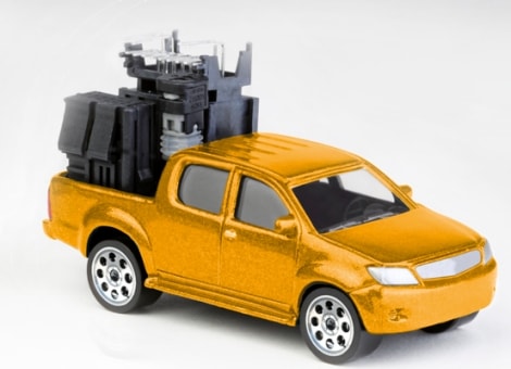 Spielzeugauto mit Produkten, Miniaturisierung