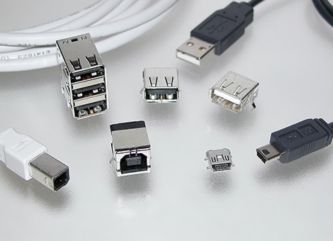 USB-Stecker und -Kabelsätze