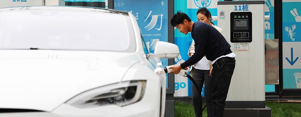 EV の電力およびデータ アーキテクチャのイノベーション