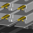 Die Laschen an den Seiten der C-Abschirmungen sorgen dafür, dass die elektrische Leistung auch im Zustand einer Trennung von 1,5 mm aufrechterhalten wird.