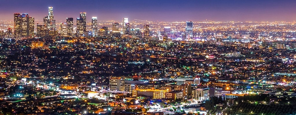 TE céu noturno luzes da cidade