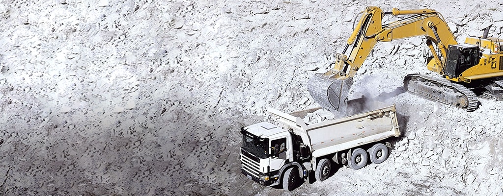 Evolving Commercial Vehicle Technologies for Extreme Conditions (English)