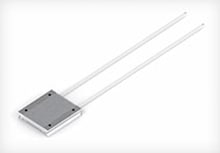 Resistor de potência alojado em alumínio em um fundo branco
