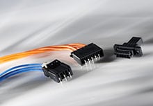Connecteur d’alimentation et de signal