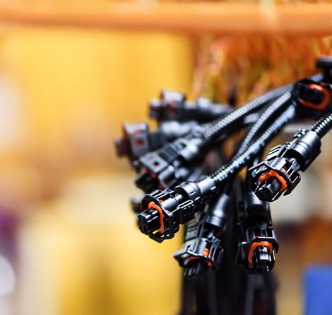 Tubos termorretráctiles para protección mecánica automotriz