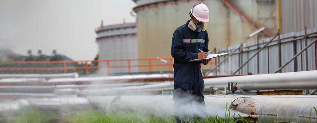 Ein Arbeiter im Feld